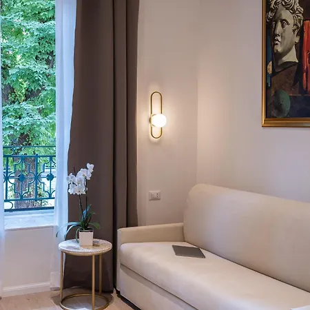 Bed and breakfast Romart Luxury 4*