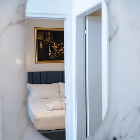 Bed and breakfast Romart Luxury 4*