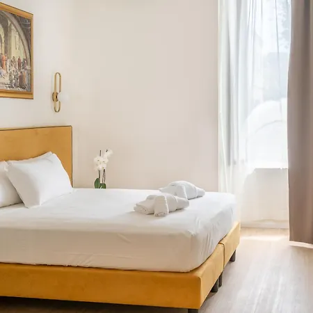 Romart Luxury Bed and breakfast 4*