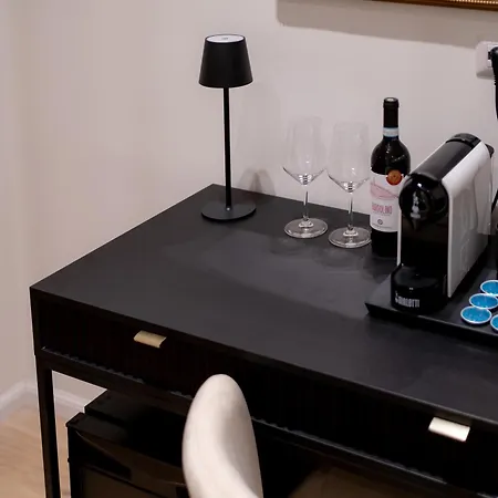 فندق مبيت وإفطار Romart Luxury *