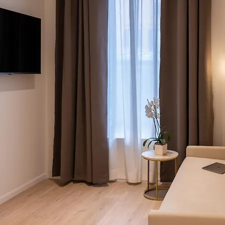 Bed and breakfast Romart Luxury