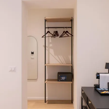 Romart Luxury Bed and breakfast *