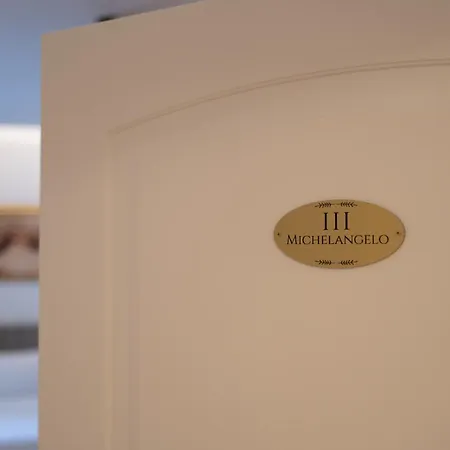 Romart Luxury *