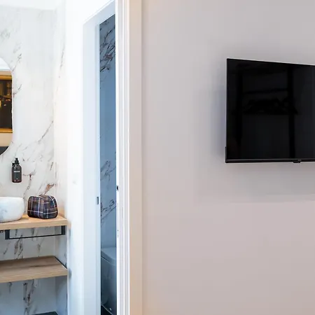 Bed and breakfast Romart Luxury