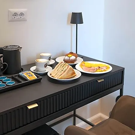 Nocleg ze śniadaniem Romart Luxury Rzym