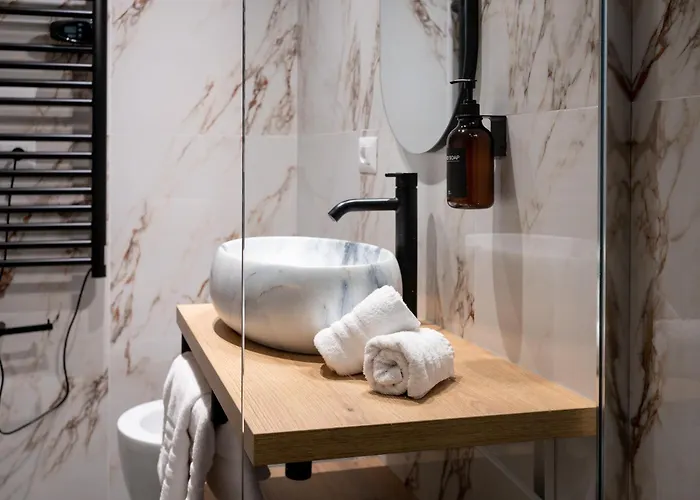 Bed & Breakfast Romart Luxury 4*