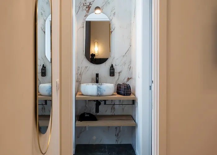 Romart Luxury Bed & Breakfast